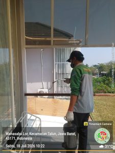 Treatment Pest Control di Perumahan Greenland Sendang Cirebon Tim Teknisi Propestindo melaksanakan treatment pest control di rumah Bapak Apdika, Perumahan Greenland Sendang, Cirebon, pada Sabtu, 18 Juli 2026.